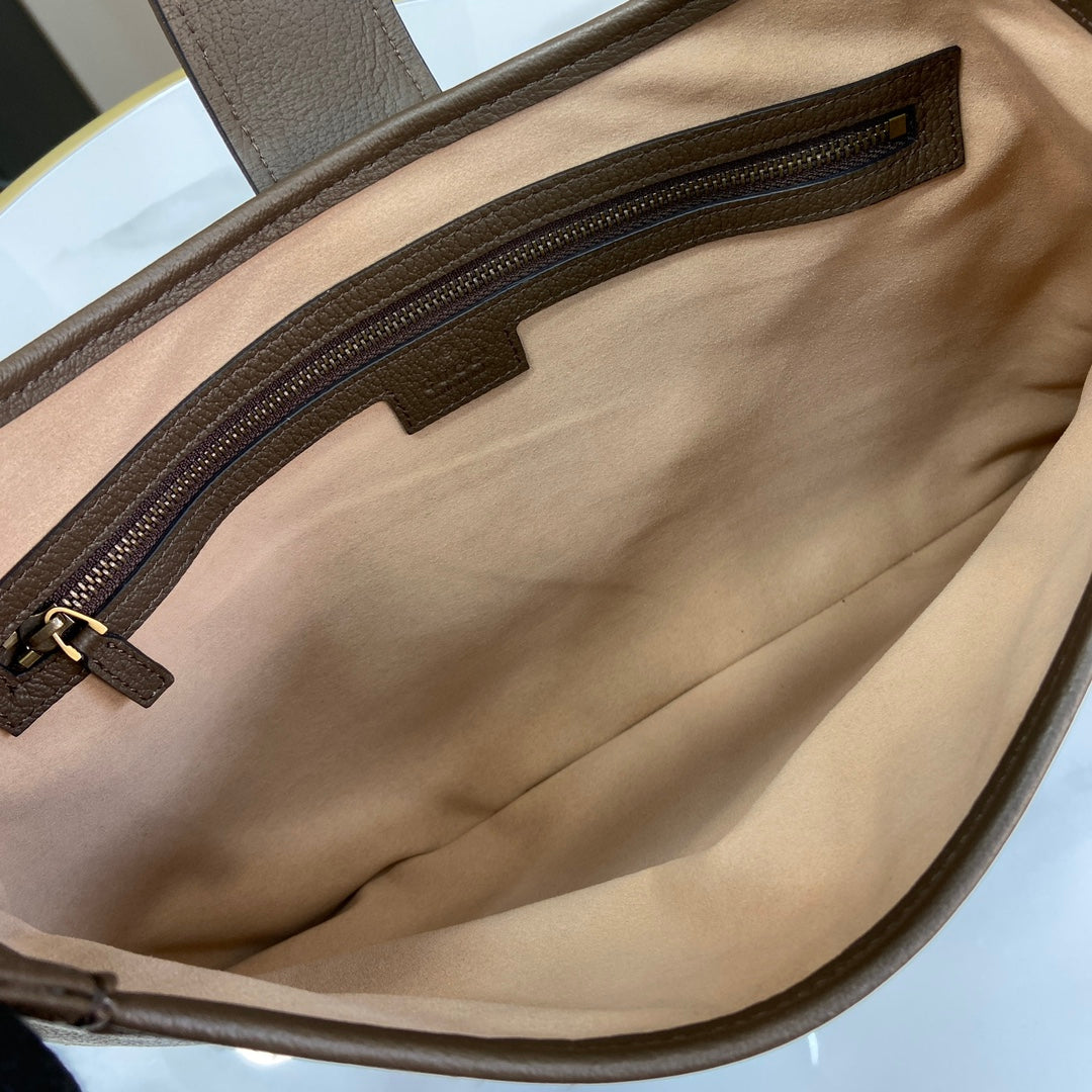 ＧＣＣＩAPHRODITE MEDIUM SHOULDER BAG COCOA