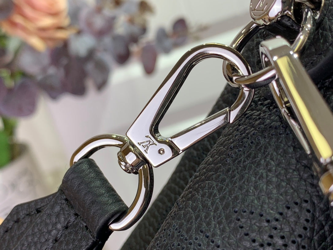 ＬＳ ＶＴＴＯＮ MAHINA HAND IT ALL MM BLACK/BEIGE/CREME