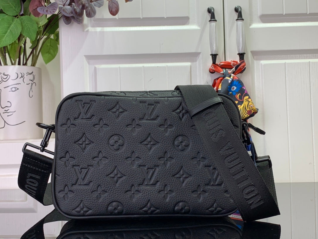 ＬＳ ＶＴＴＯＮ ALPHA MESSENGER