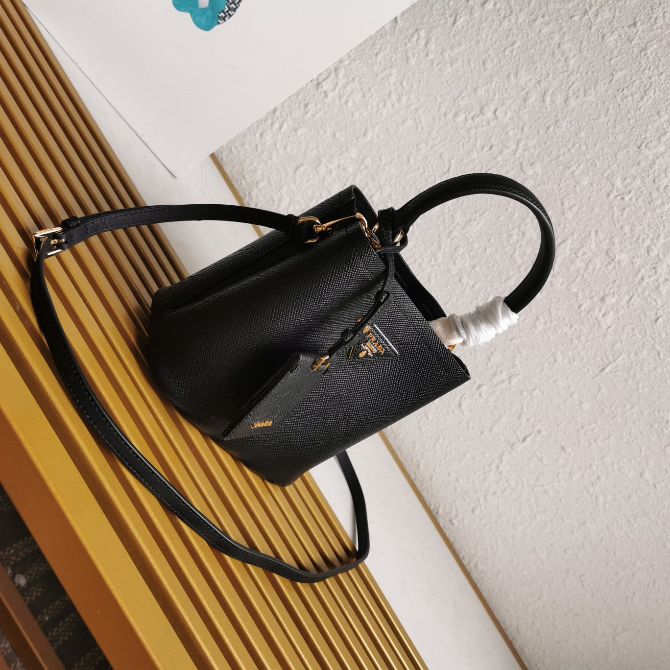 ＰＲＤＡ SMALL SAFFIANO LEATHER PRDA PANIER BAG BLACK