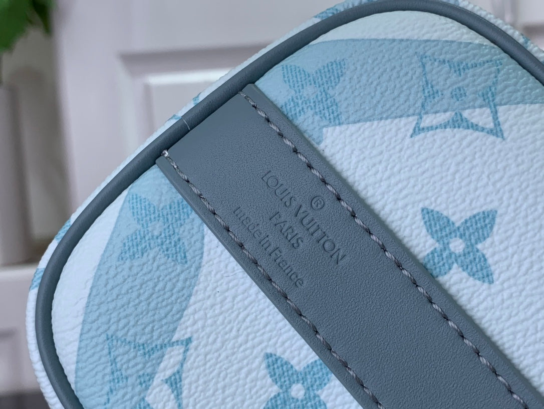 ＬＳ ＶＴＴＯＮ KEEPALL BANDOULIÈRE 25