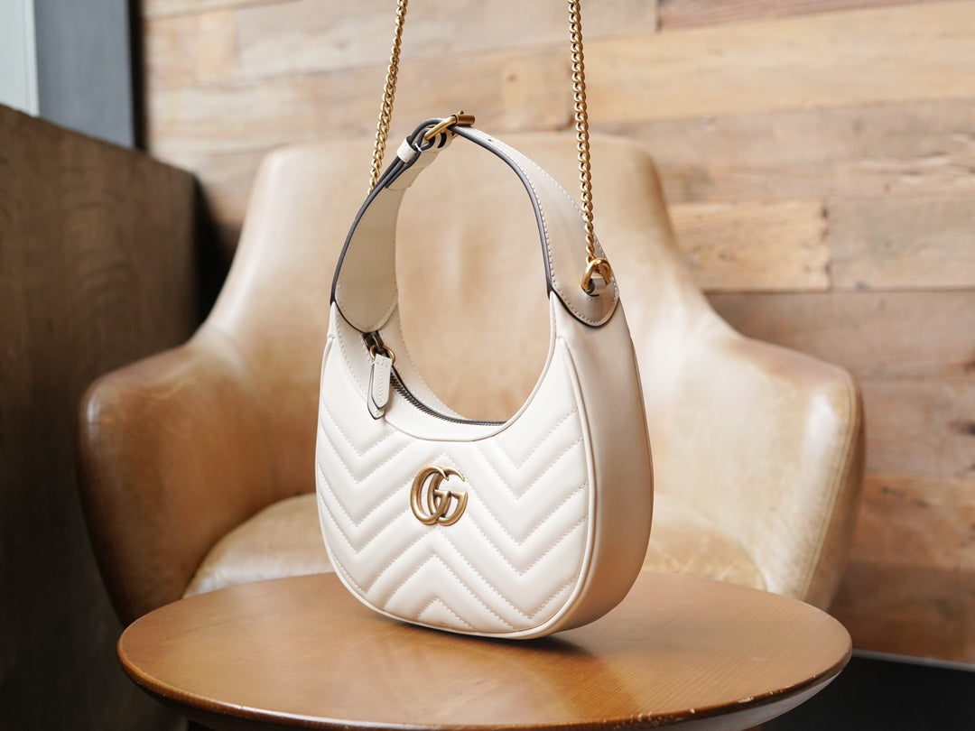 ＧＣＣＩGG MARMONT SMALL SHOULDER BAG WHITE