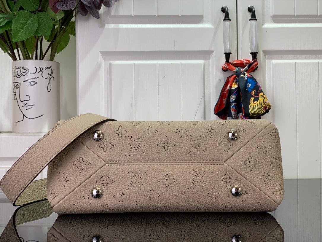 ＬＳ ＶＴＴＯＮ MAHINA HAND IT ALL BLACK/BEIGE/CREME