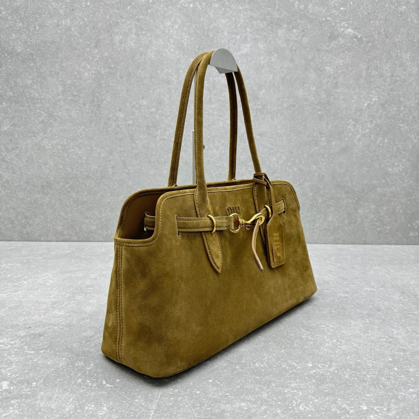 ＭＩ ＭＵ BOW DETAIL SUEDE HANDBAG OLIVE