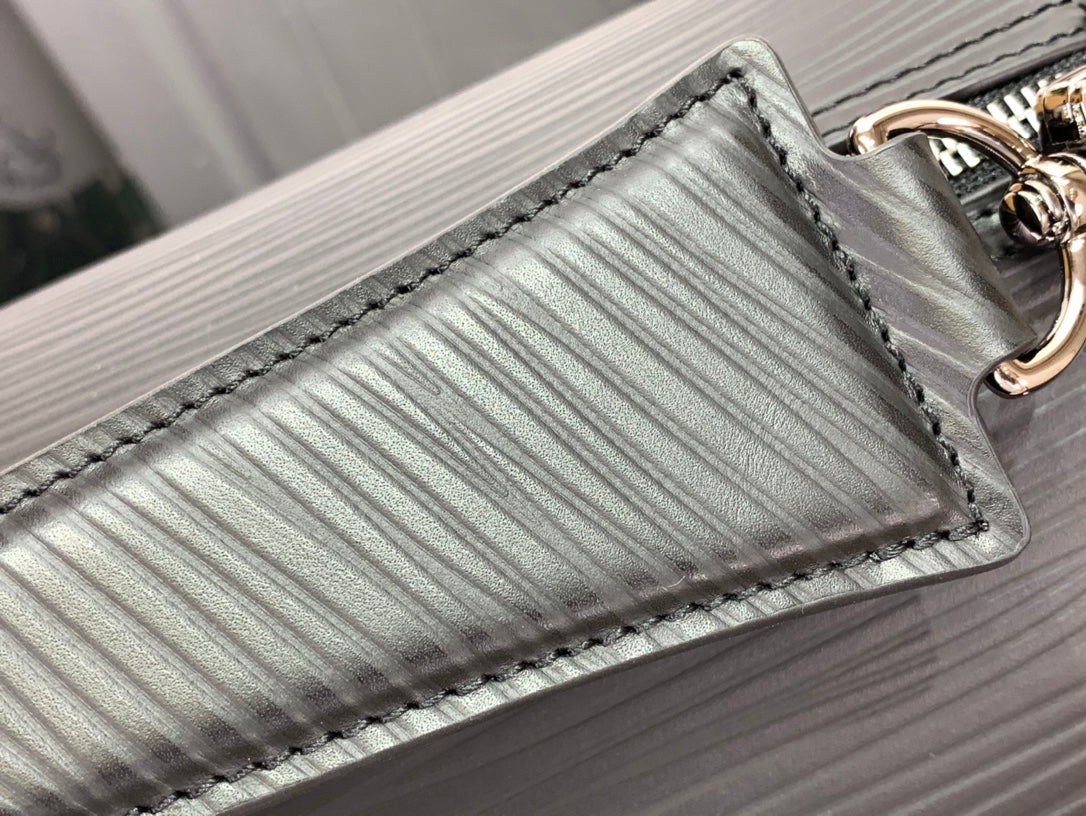 ＬＳ ＶＴＴＯＮ SOFT POLOCHON MM BLACK