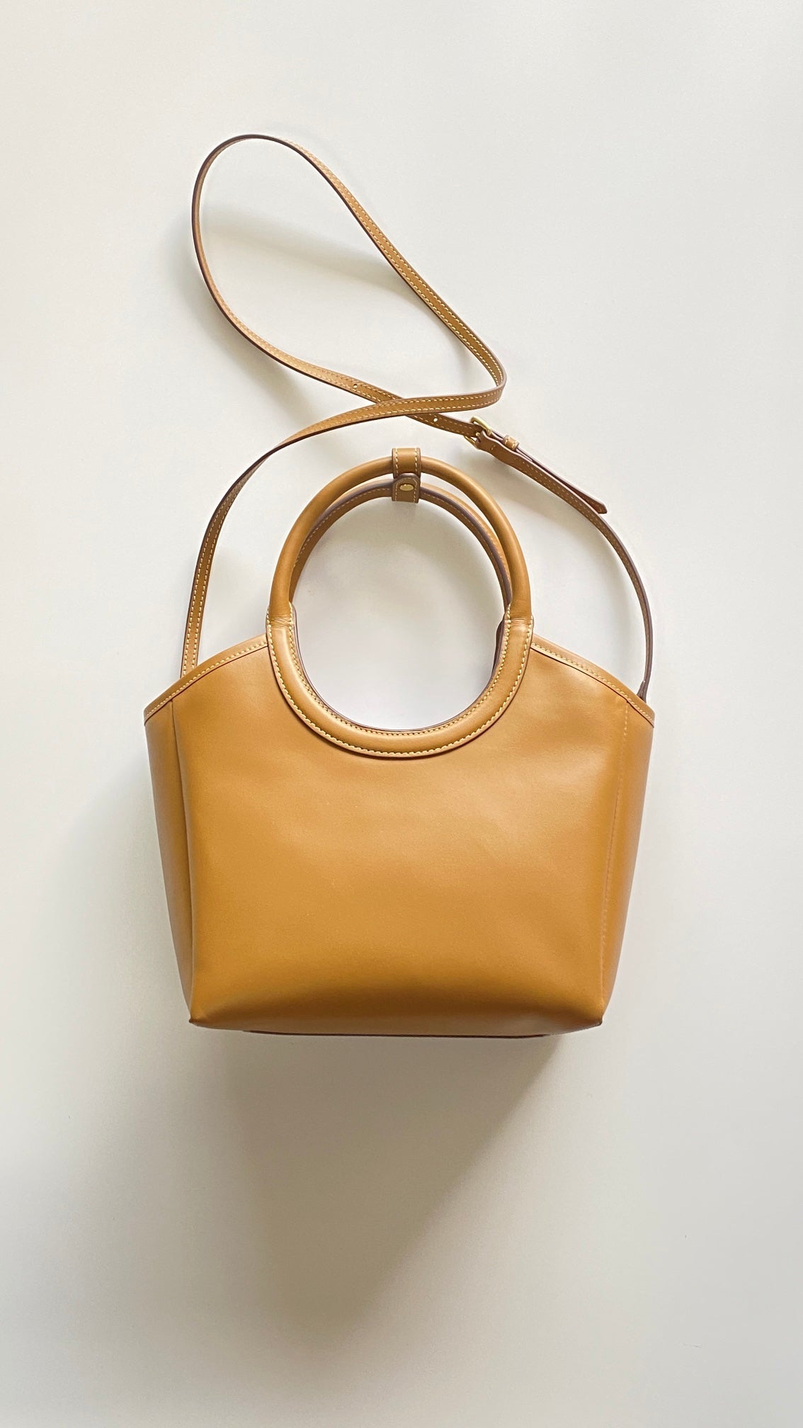 ＭＩ ＭＵ IVY LEATHER BAG COGNAC