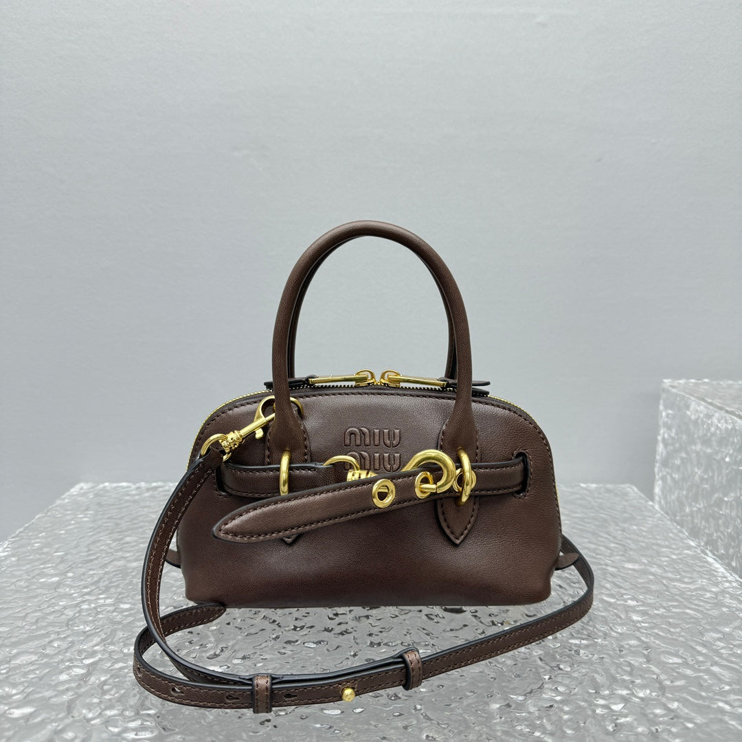 ＭＩ ＭＵ AVENTURE MINI NAPPA LEATHER BAG BRIARWOOD