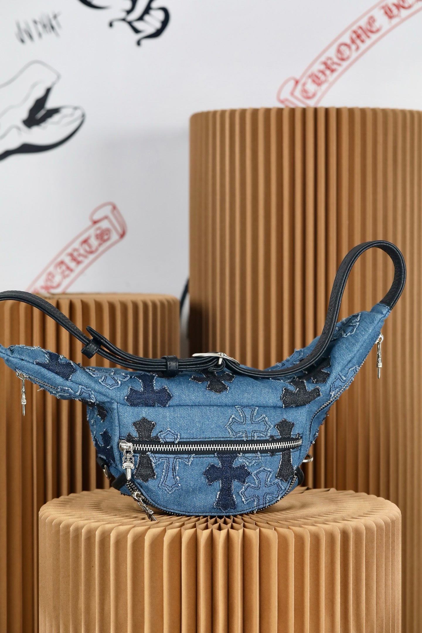 ＣＨＲＭ ＨＲＴＳ EMBROIDERED CROSS PATCH SNAT PACK BLUE DENIM