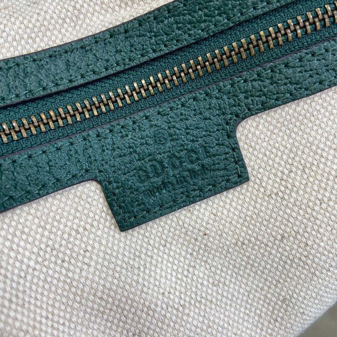 ＧＣＣＩMEDIUM BACKPACK WITH DOUBLE G