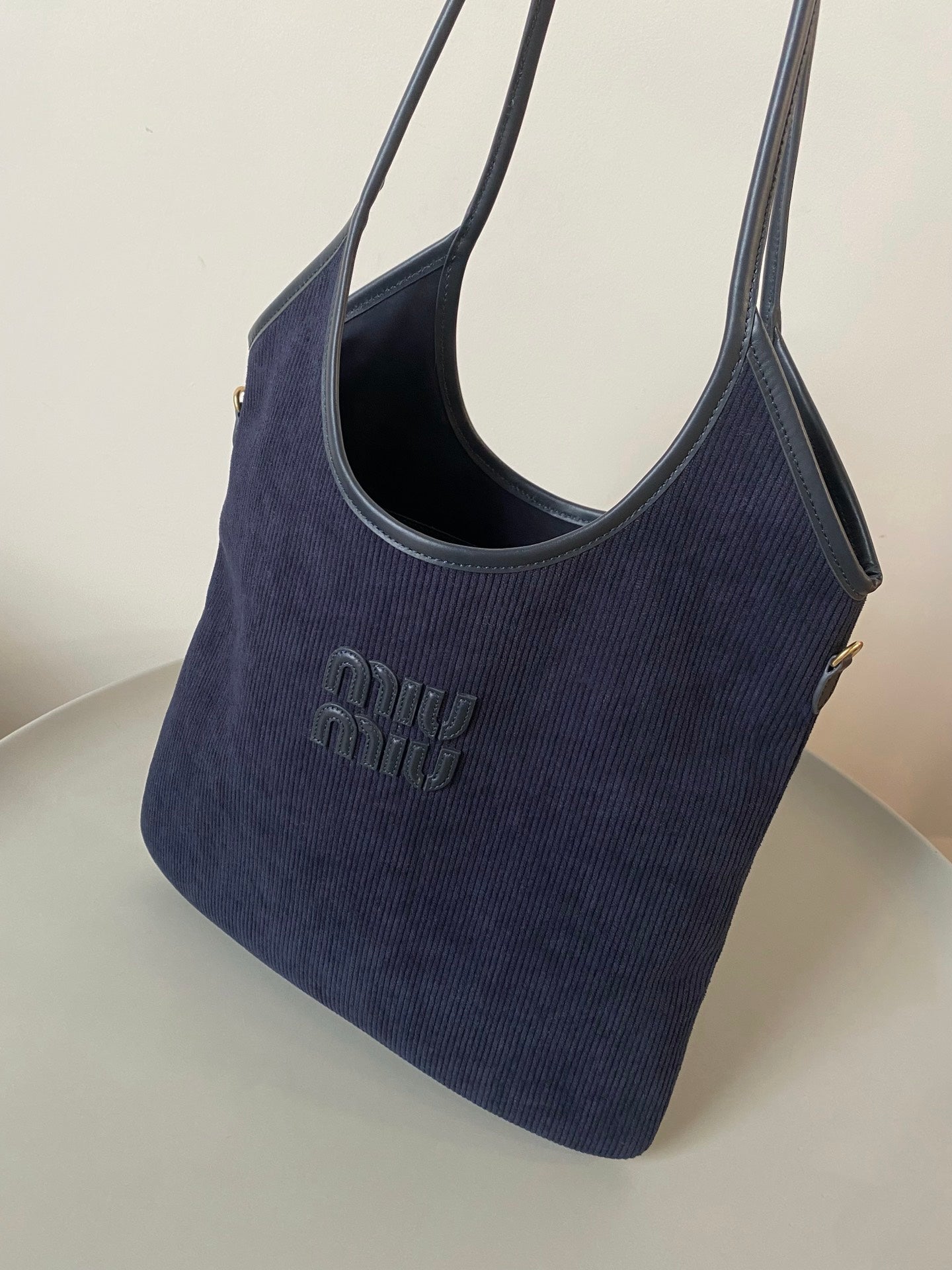 ＭＩ ＭＵ IVY CORDUROY BAG NAVY