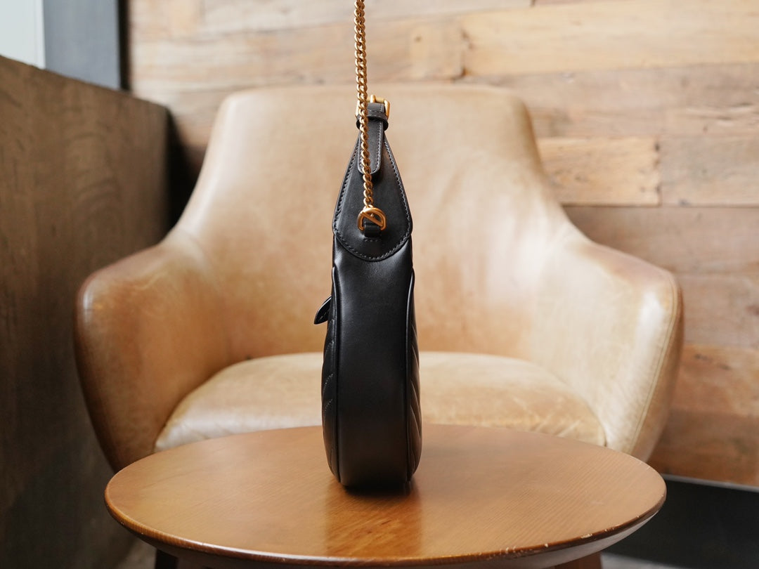ＧＣＣＩGG MARMONT SMALL SHOULDER BAG BLACK