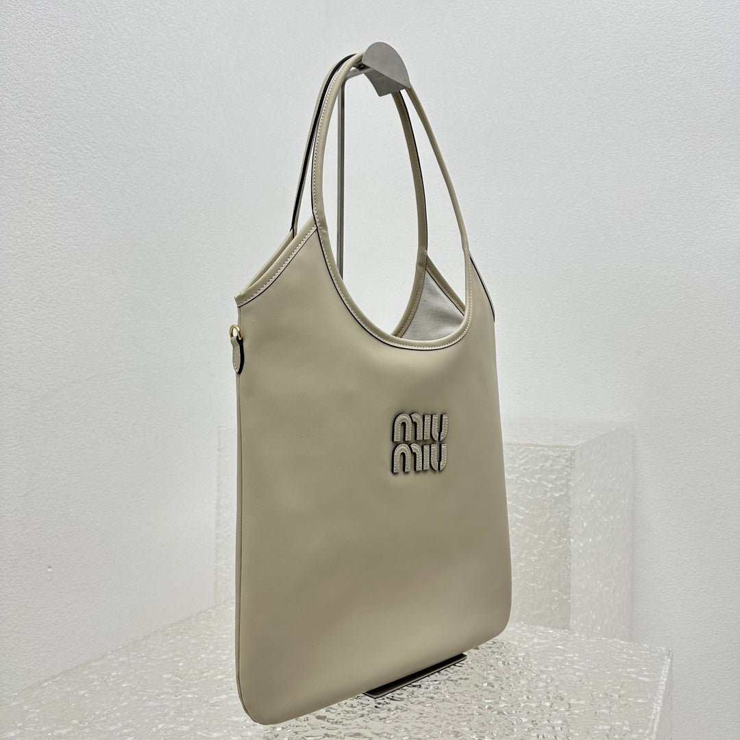 ＭＩ ＭＵ IVY LEATHER BAG CLAY GREY