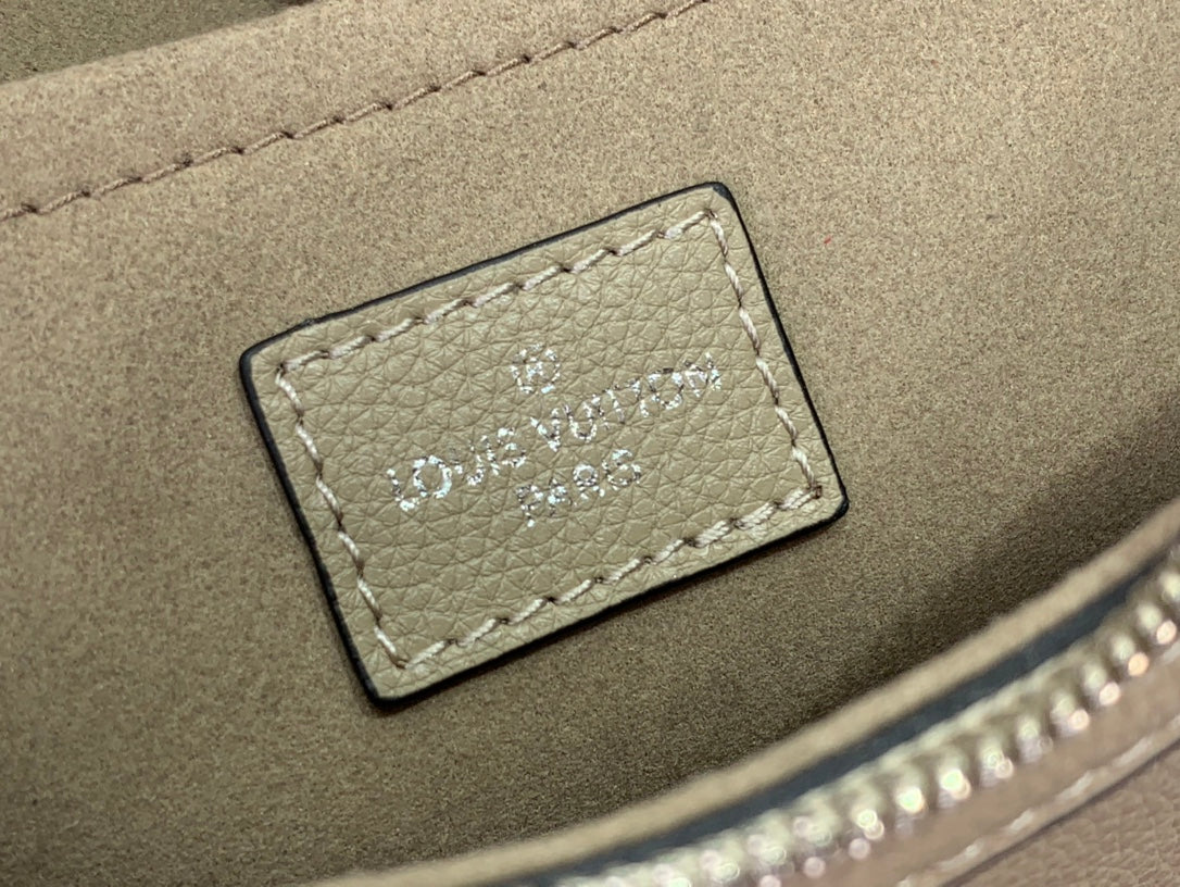 ＬＳ ＶＴＴＯＮ MAHINA HAND IT ALL