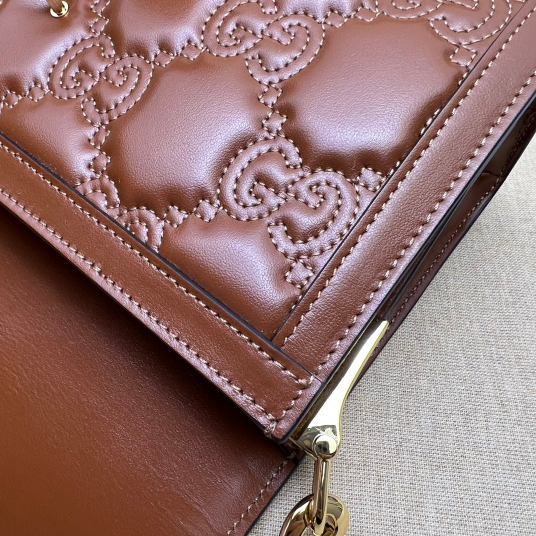 ＧＣＣＩGG MATELASSE BAG BROWN