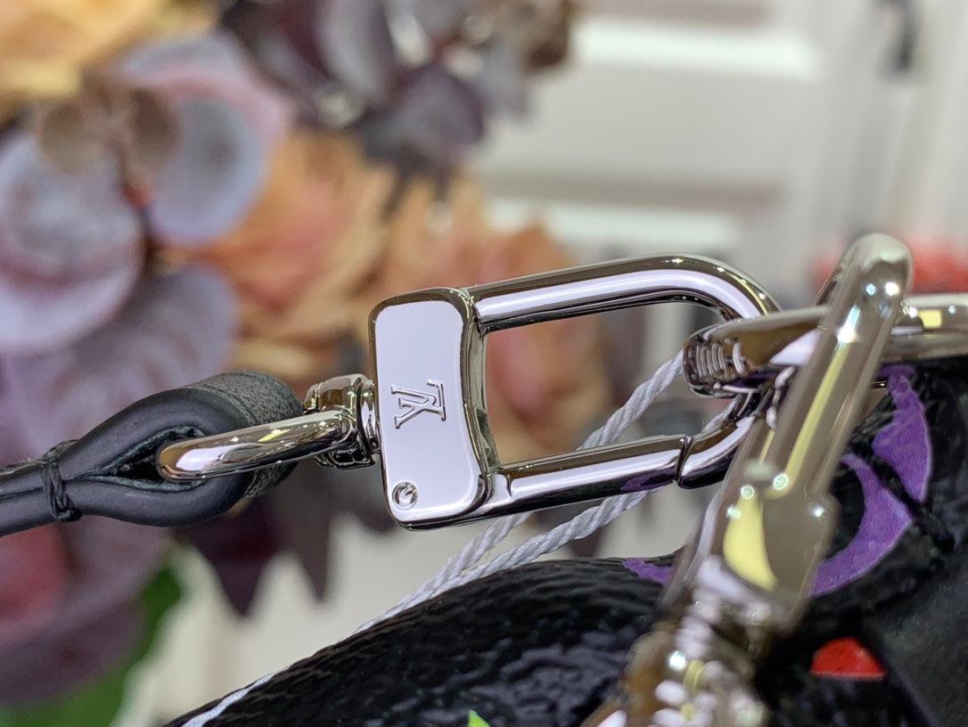 ＬＳ ＶＴＴＯＮ X TAKASHI MURAKAMI POCHETTE ACCESSOIRES BLACK/WHITE MULTICOLORED