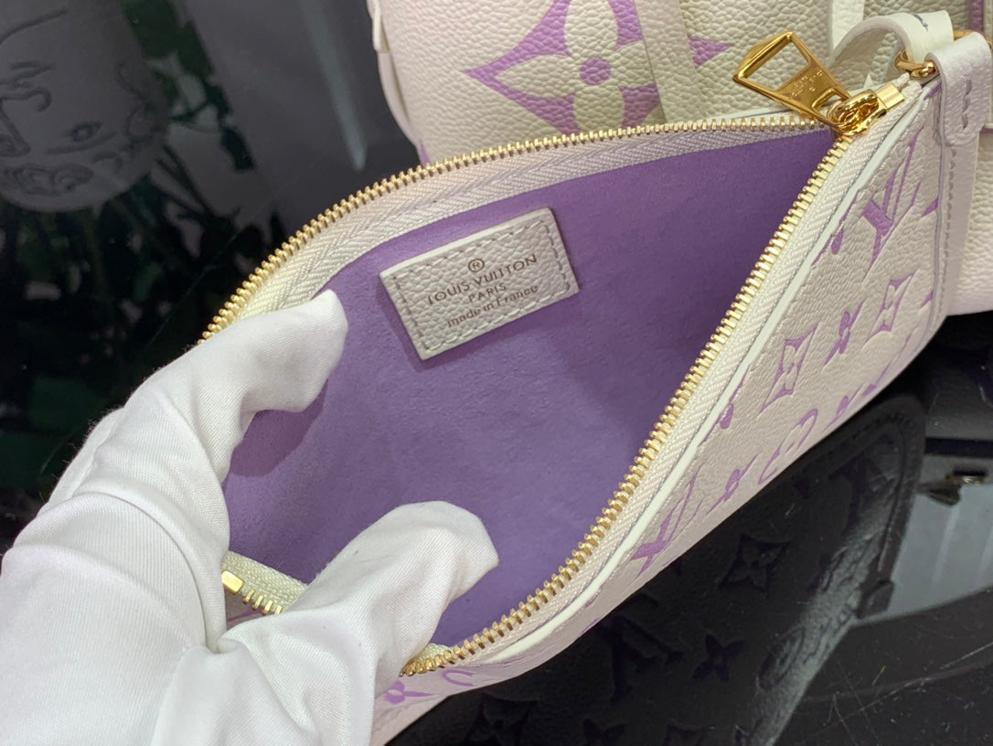 ＬＳ ＶＴＴＯＮ CARRYALL PM SKY BLUE/PURPLE