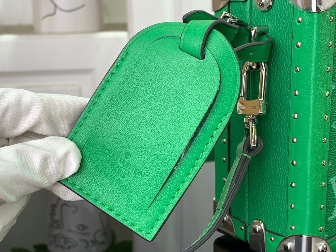 ＬＳ ＶＴＴＯＮ  CLUTCH BOX WHITE/BLUE/GREEN