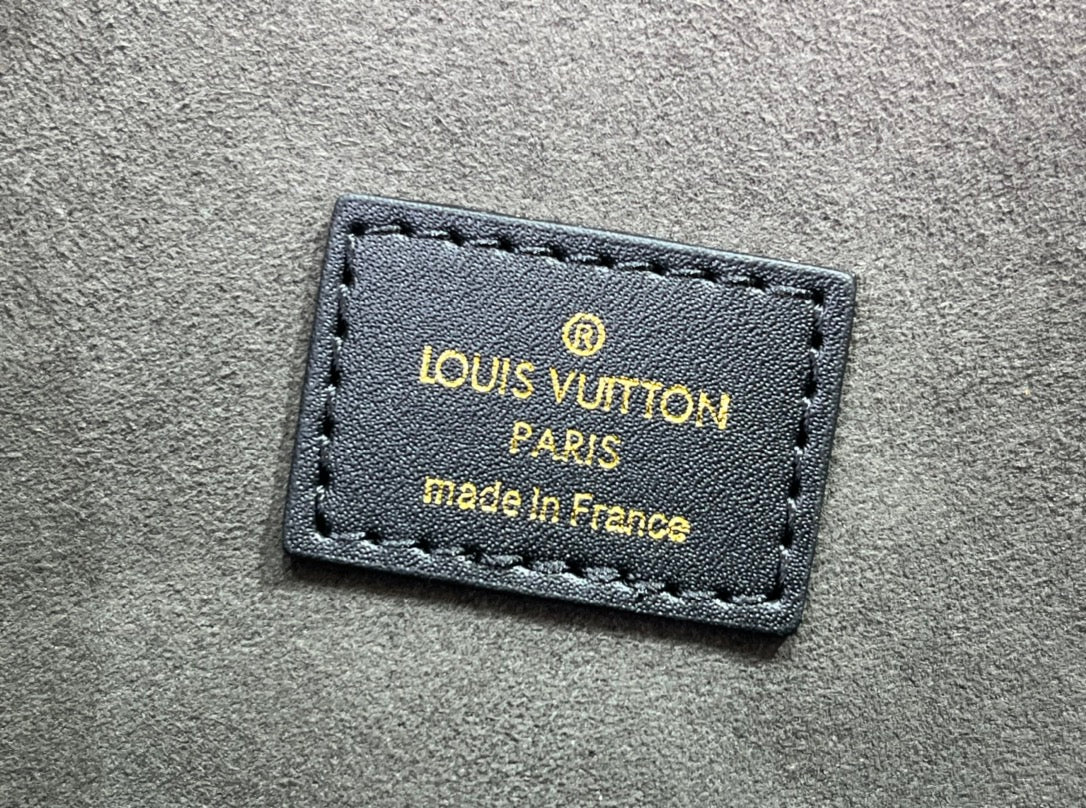 ＬＳ ＶＴＴＯＮ SAUMUR BB BLACK