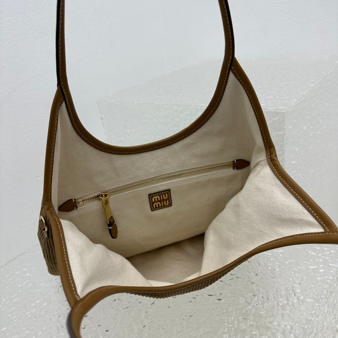 ＭＩ ＭＵ IVY CORDUROY BAG CINNAMON