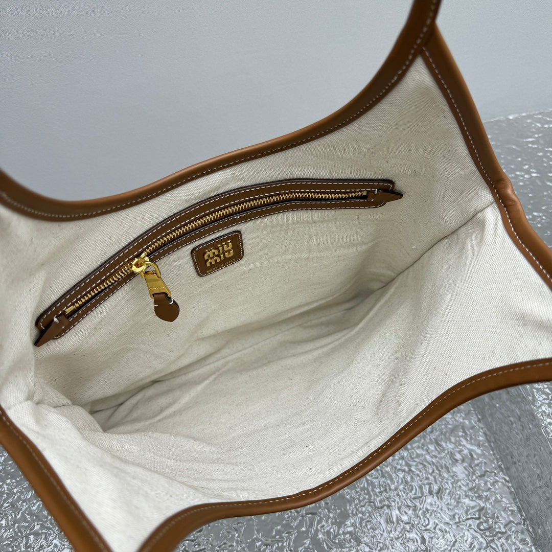 ＭＩ ＭＵ IVY CANVAS AND LEATHER TOTE BAG BEIGE/BRANDY
