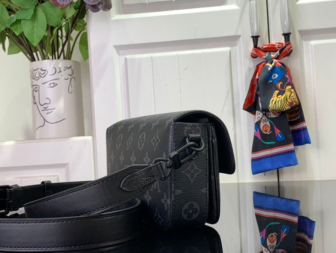 ＬＳ ＶＴＴＯＮ MONTSOURIS