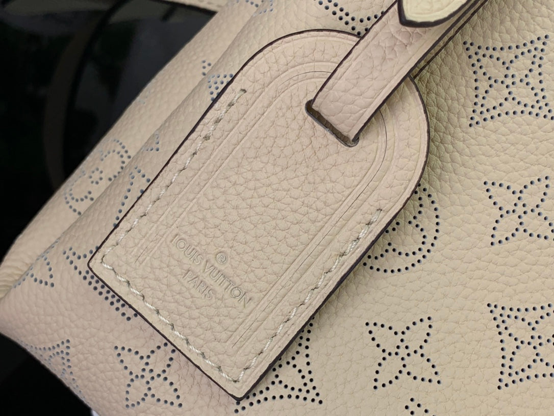 ＬＳ ＶＴＴＯＮ MAHINA HAND IT ALL BLACK/BEIGE/CREME