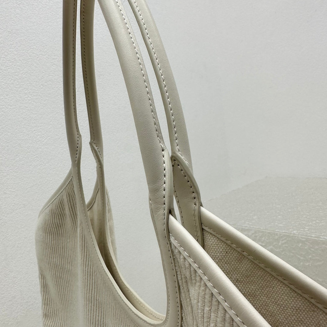 ＭＩ ＭＵ IVY CORDUROY HANDBAG CHALK