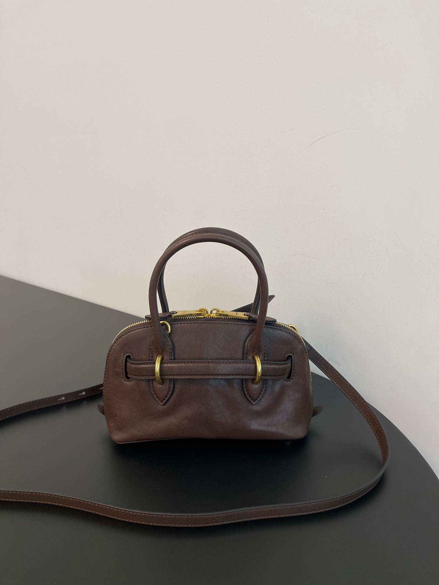 ＭＩ ＭＵ AVENTURE MINI NAPPA LEATHER BAG BRIARWOOD