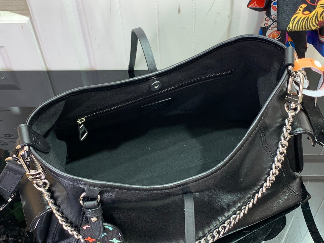 ＬＳ ＶＴＴＯＮ CARRYALL VIBE MM