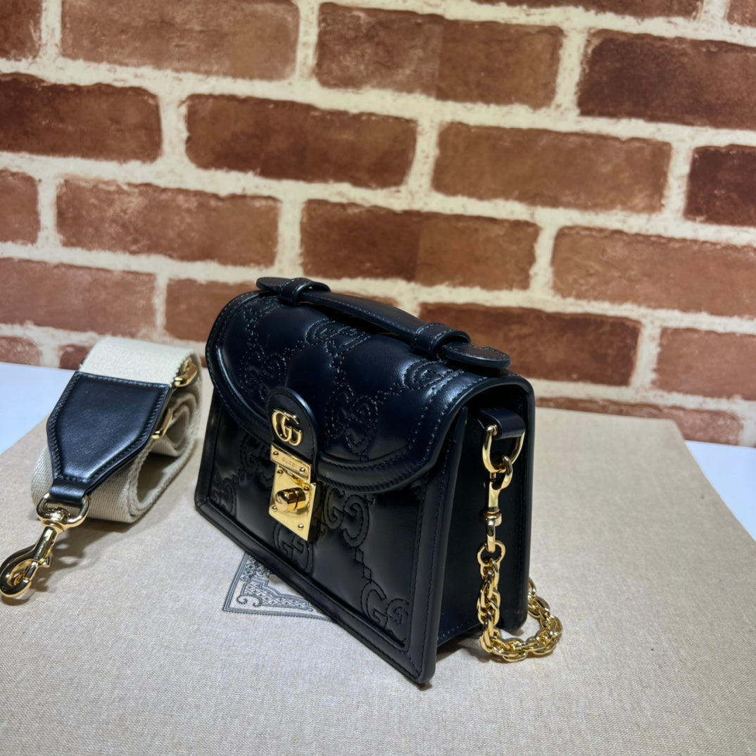 ＧＣＣＩGG MARMONT TOP HANDLE BAG BLACK