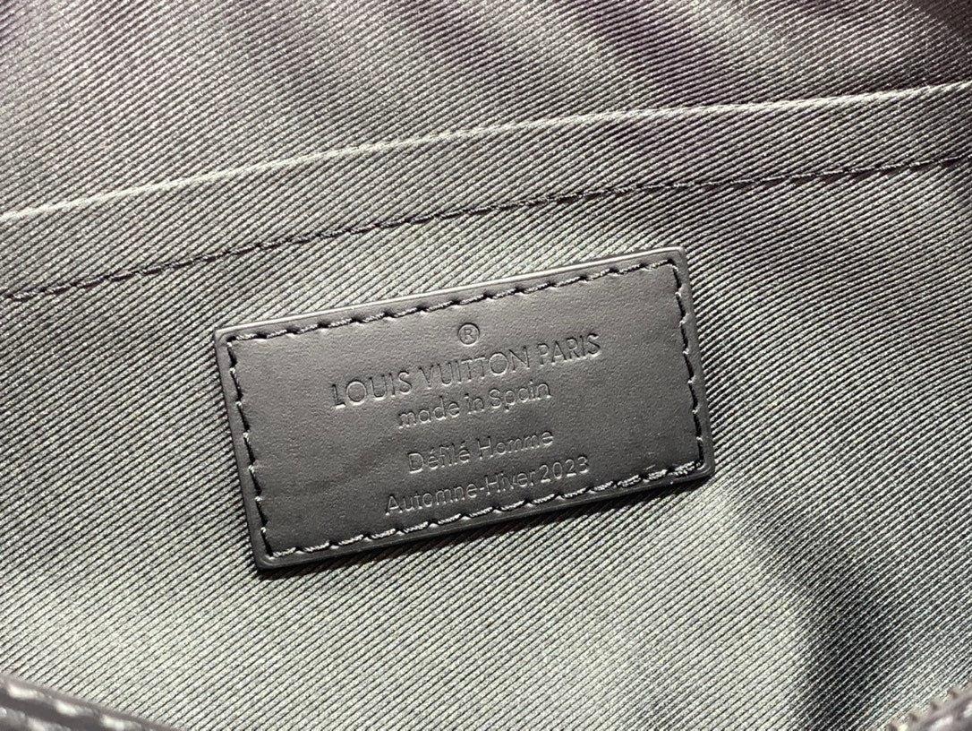 ＬＳ ＶＴＴＯＮ SOFT POLOCHON MM BLACK