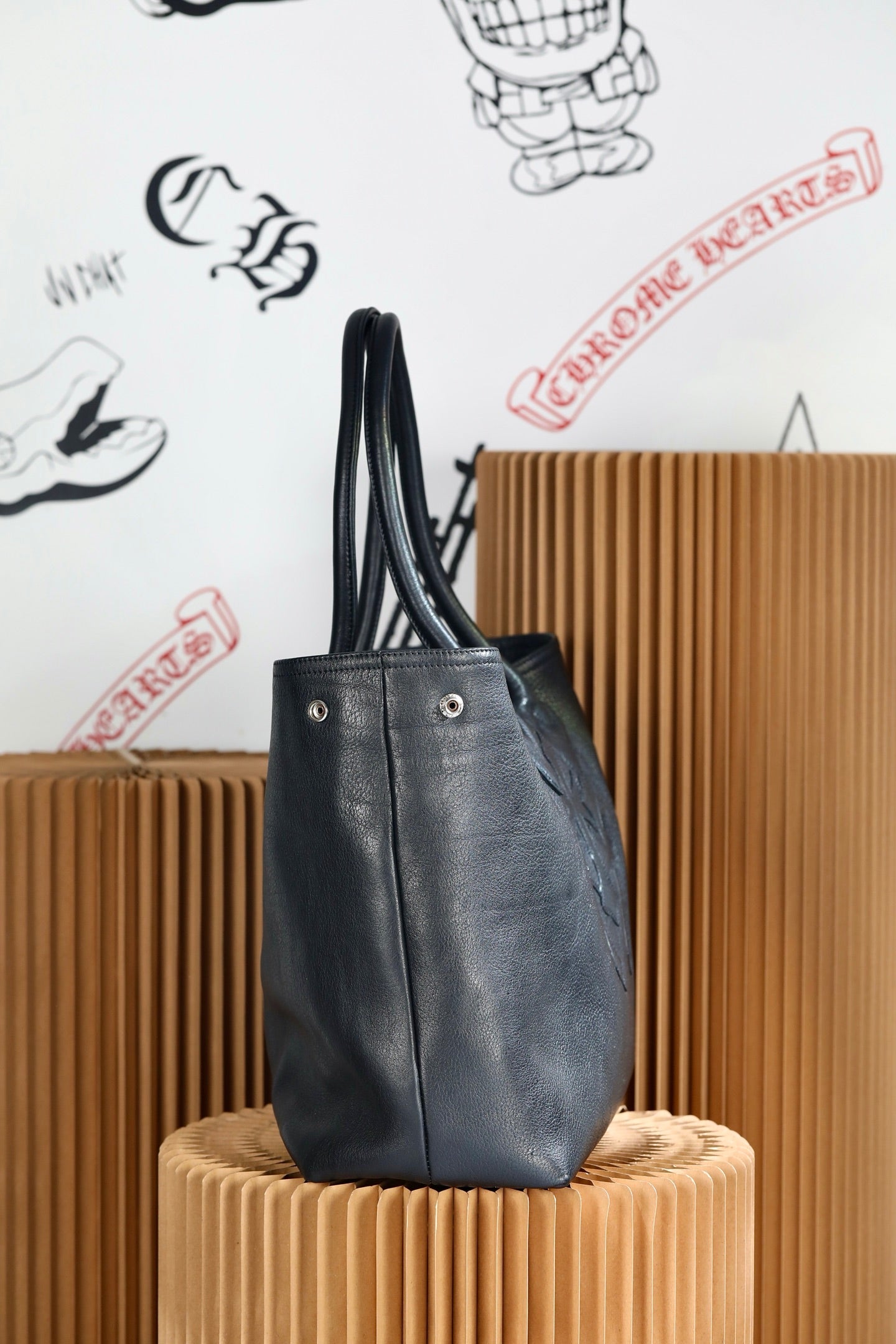 ＣＨＲＭ ＨＲＴＳ BLACK CROSS PATCH TOTE BAG BLACK