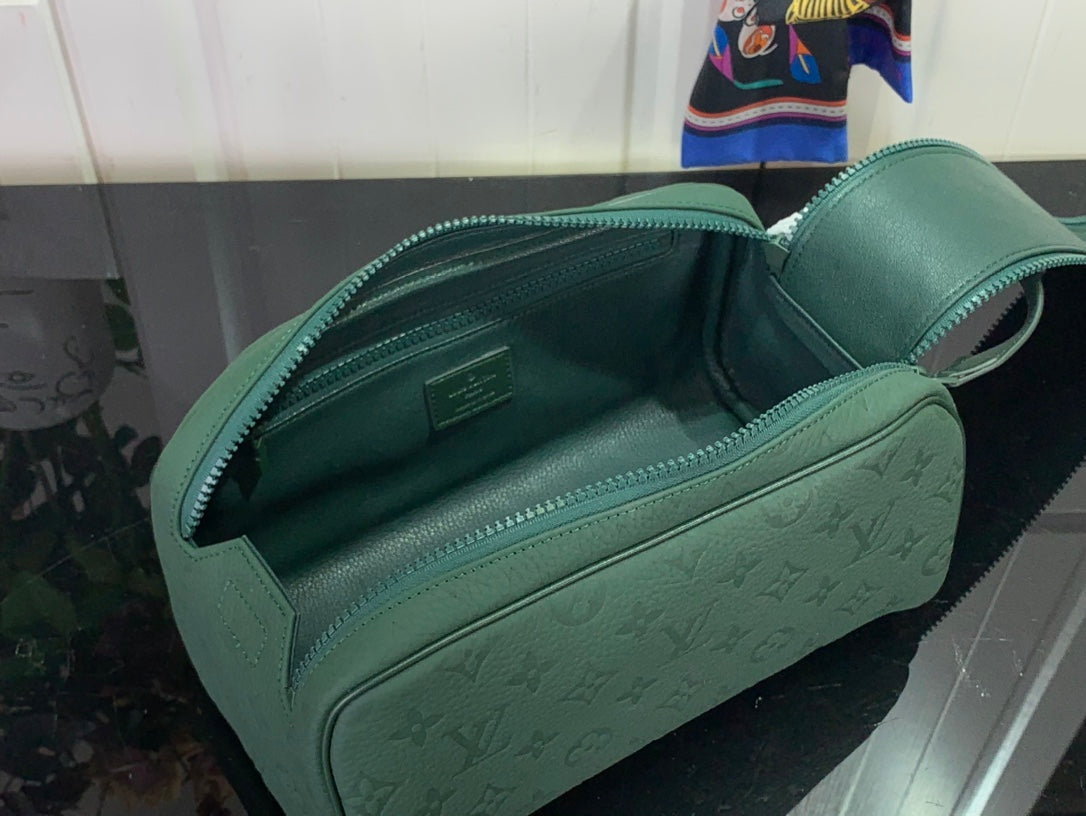 ＬＳ ＶＴＴＯＮ DOPP KIT