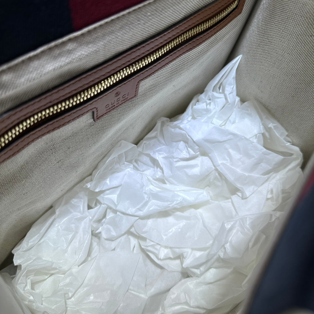 ＧＣＣＩIVORY CANVAS WEB INTERLOCKING G TOTE LARGE