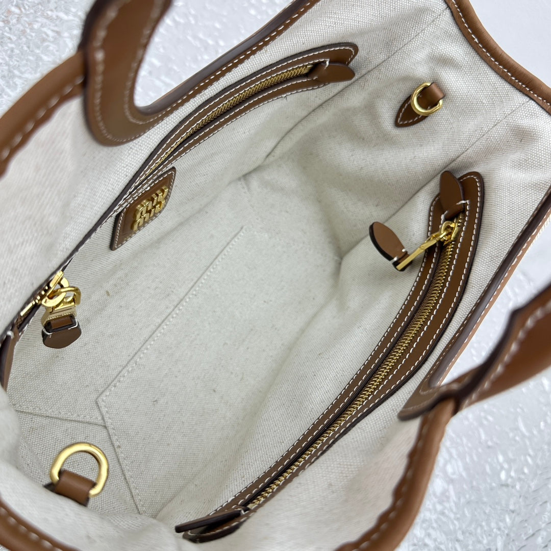 ＭＩ ＭＵ IVY CANVAS AND LEATHER TOTE BAG BEIGE/BRANDY