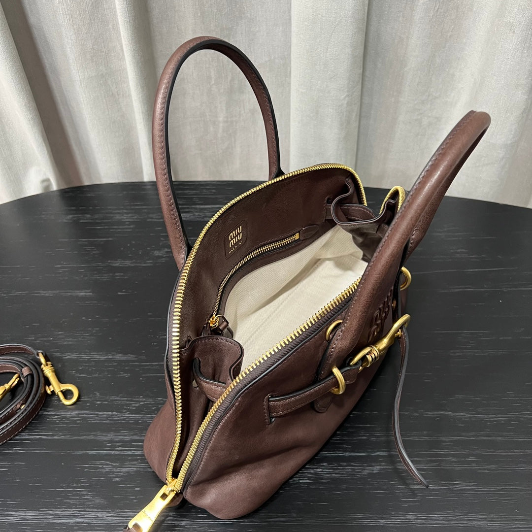 ＭＩ ＭＵ AVENTURE LEATHER TOTE BAG BROWN