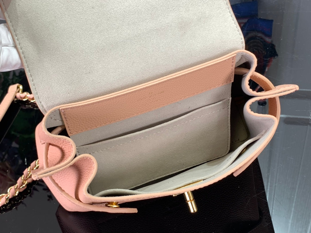 ＬＳ ＶＴＴＯＮ LOCKME EVER ROSE TRIANON