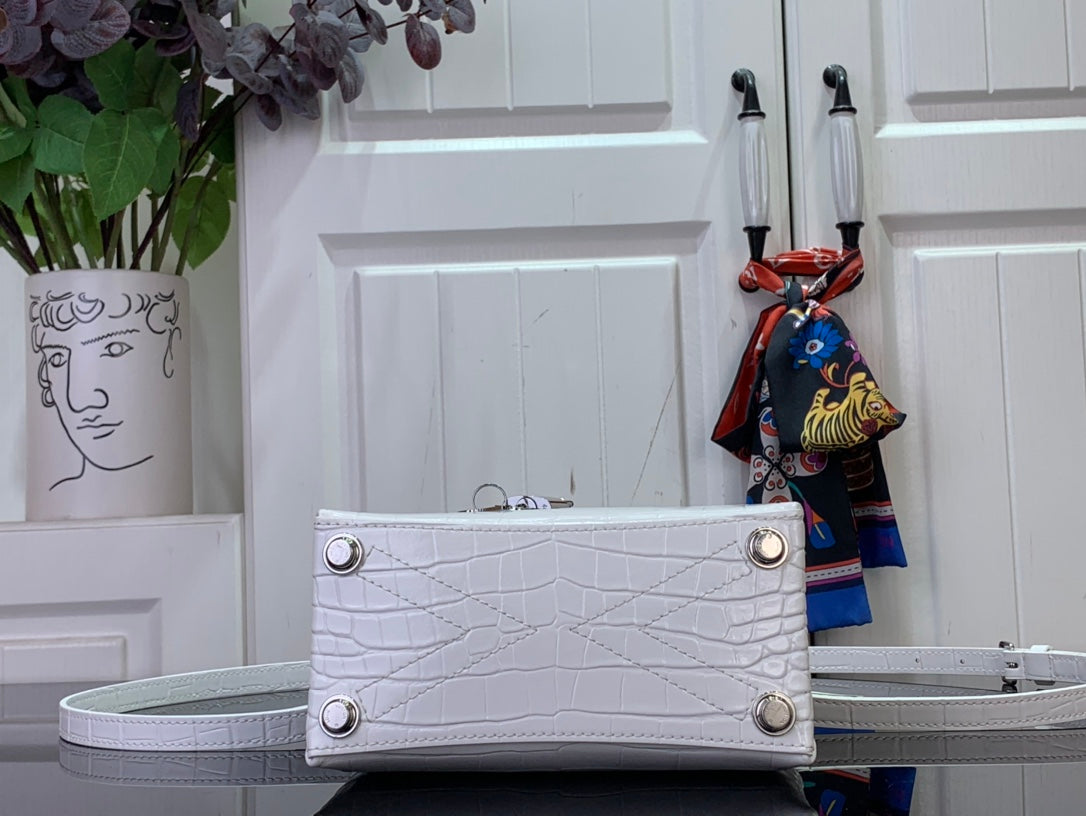 ＬＳ ＶＴＴＯＮ ROSE DES VENTS MINI