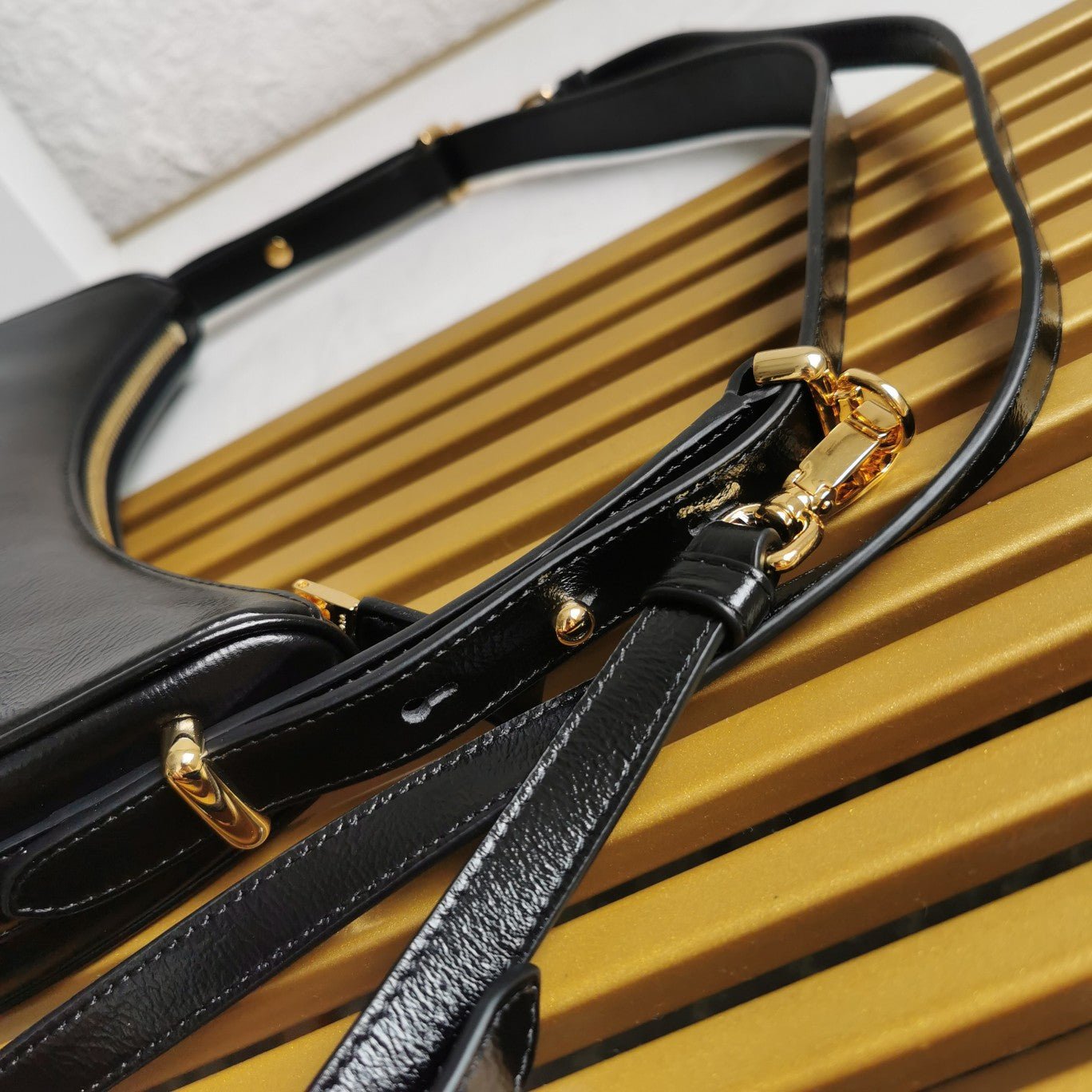 ＰＲＤＡ ARQUÉ SMALL LEATHER SHOULDER BAG