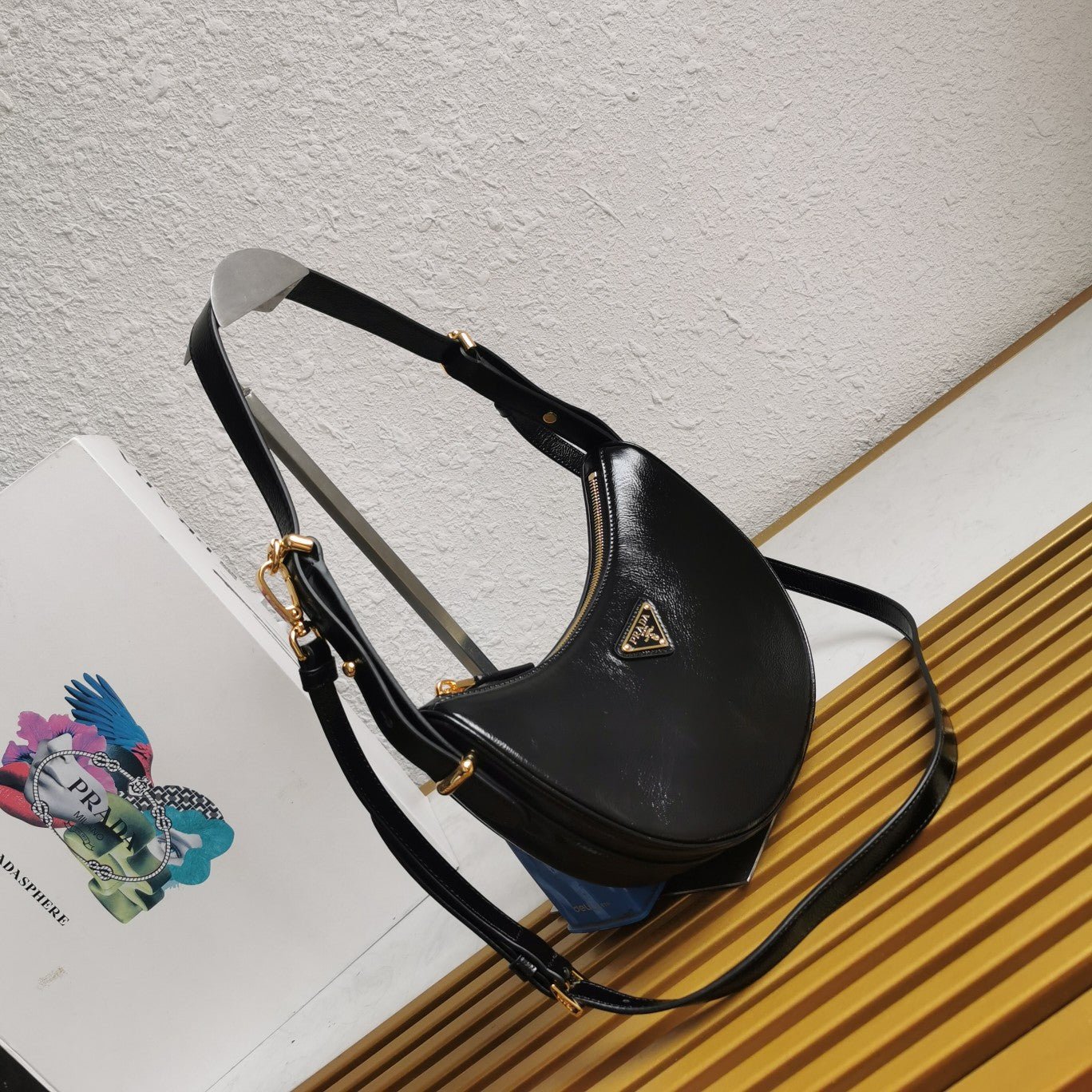 ＰＲＤＡ ARQUÉ SMALL LEATHER SHOULDER BAG