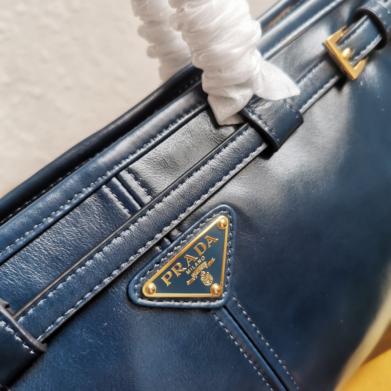 ＰＲＤＡ BONNIE MEDIUM LEATHER HANDBAG DENIM