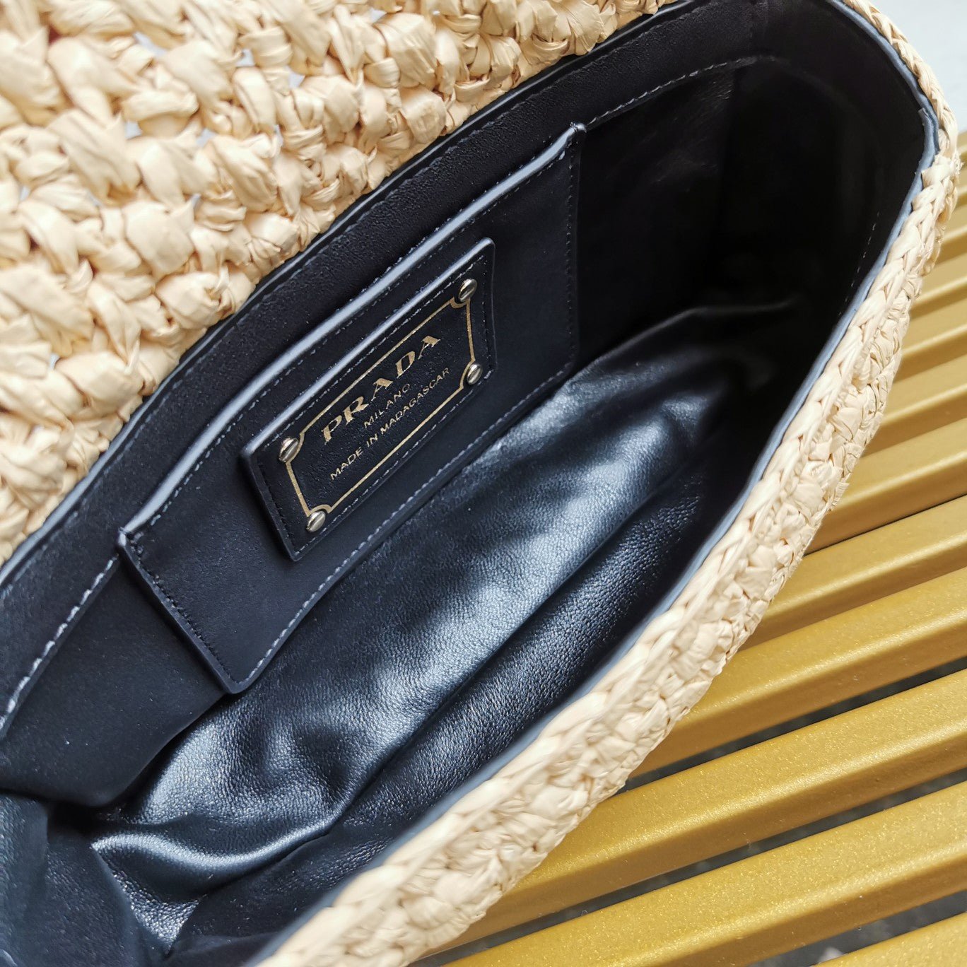 ＰＲＤＡ CROCHET SHOULDER BAG