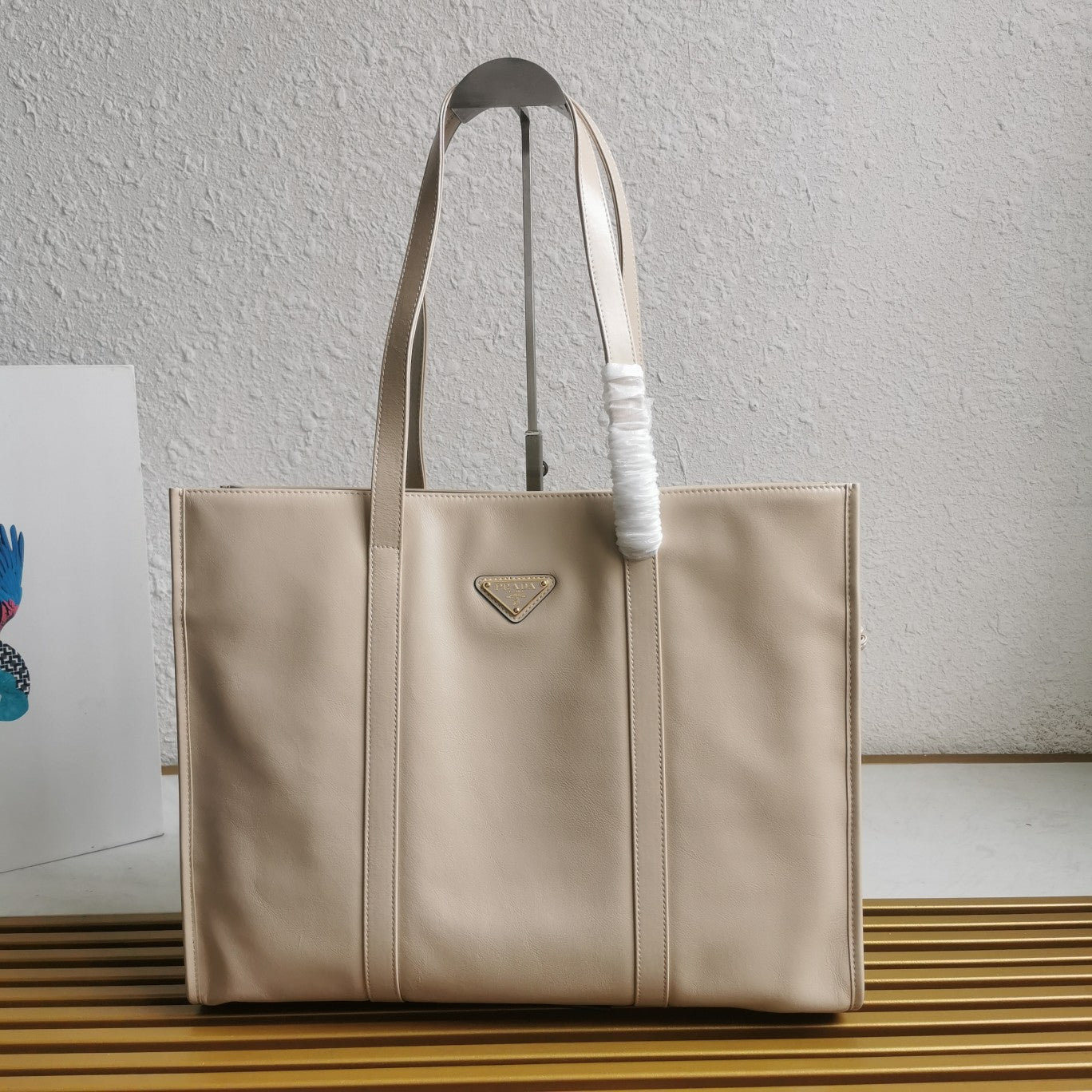 ＰＲＤＡ LARGE LEATHER TOTE BAG TRAVERTINE