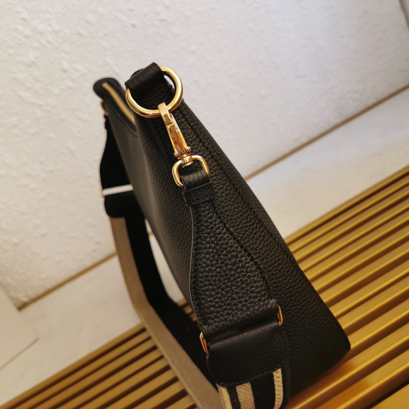 ＰＲＤＡ LEATHER SHOULDER BAG BLACK