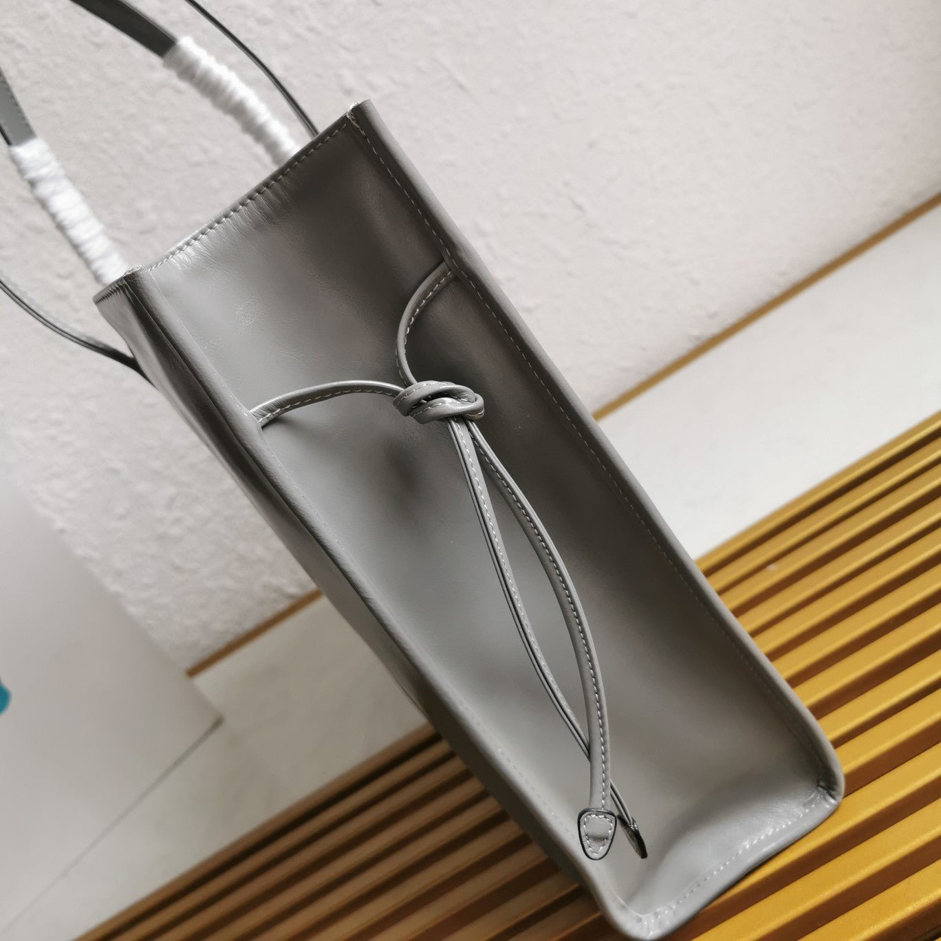 ＰＲＤＡ LEATHER TOTE BAG GRAY