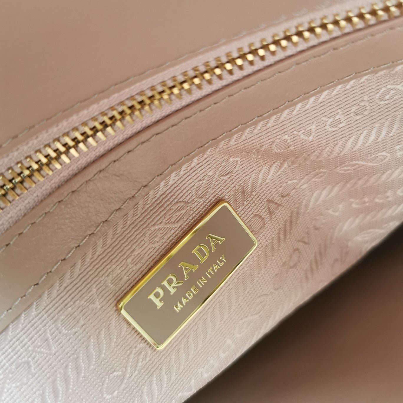 ＰＲＤＡ LEATHER TOTE BAG LIGHT PINK