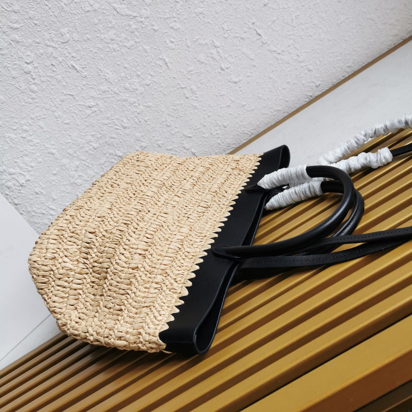 ＰＲＤＡ MEDIUM CROCHET AND LEATHER TOTE BAG