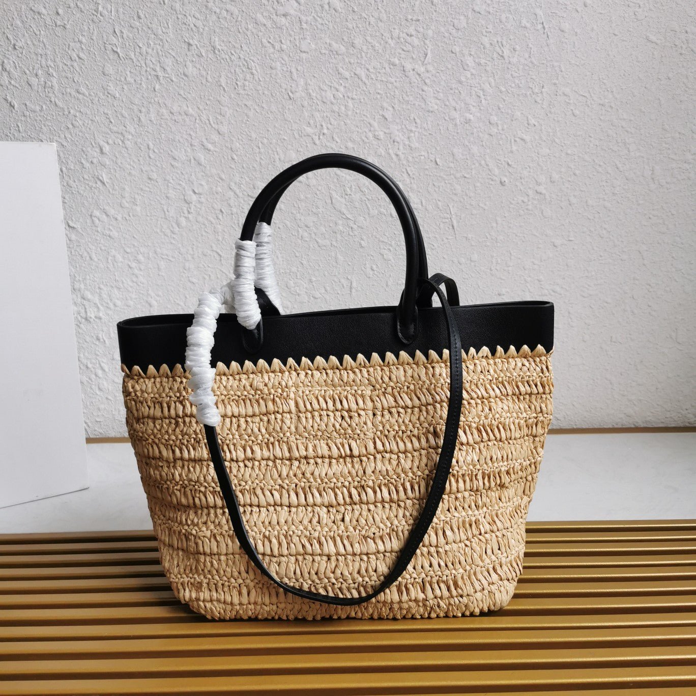 ＰＲＤＡ MEDIUM CROCHET AND LEATHER TOTE BAG