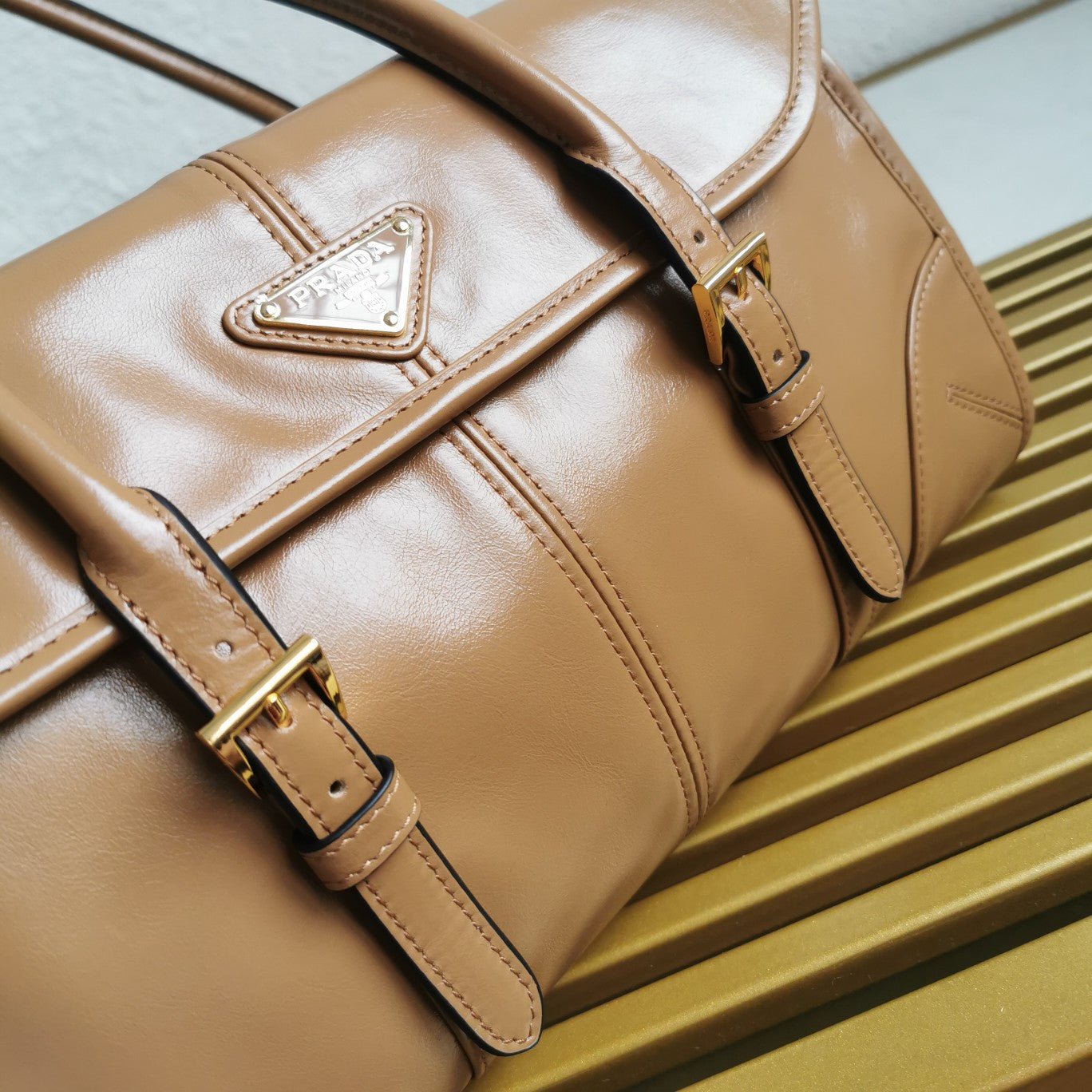 ＰＲＤＡ MEDIUM LEATHER SHOULDER BAG CARAMEL