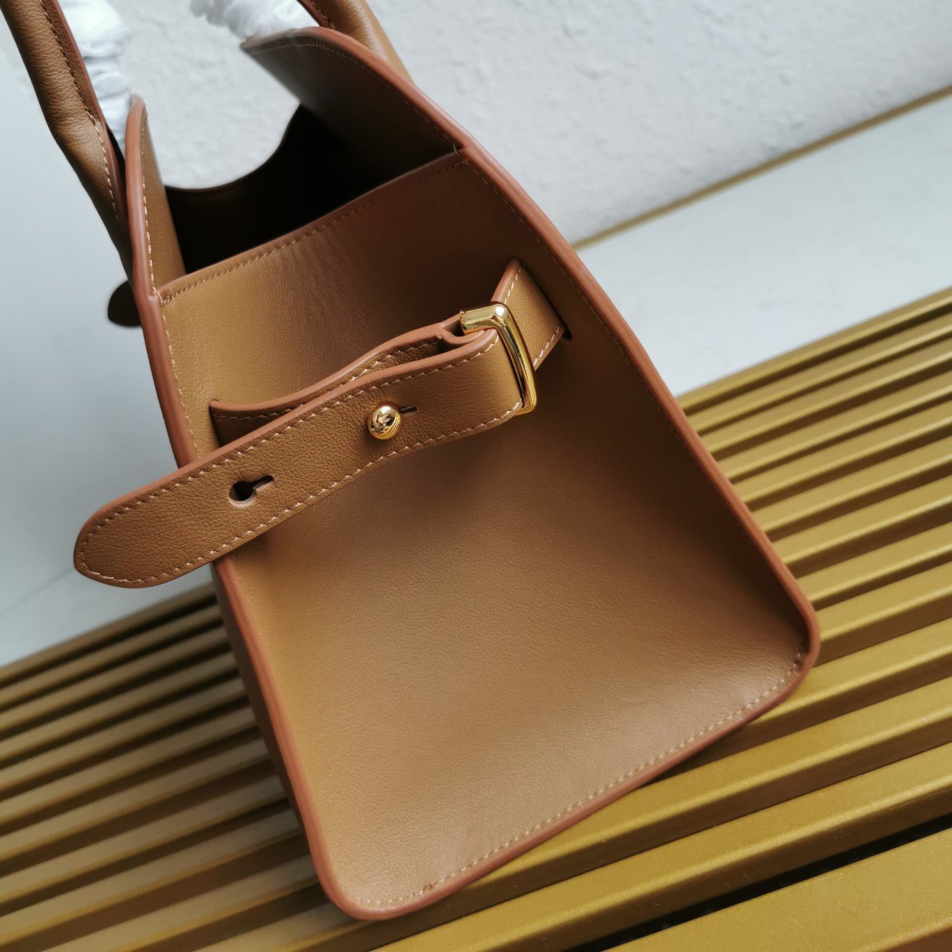 ＰＲＤＡ MEDIUM LEATHER TOTE BAG CARAMEL